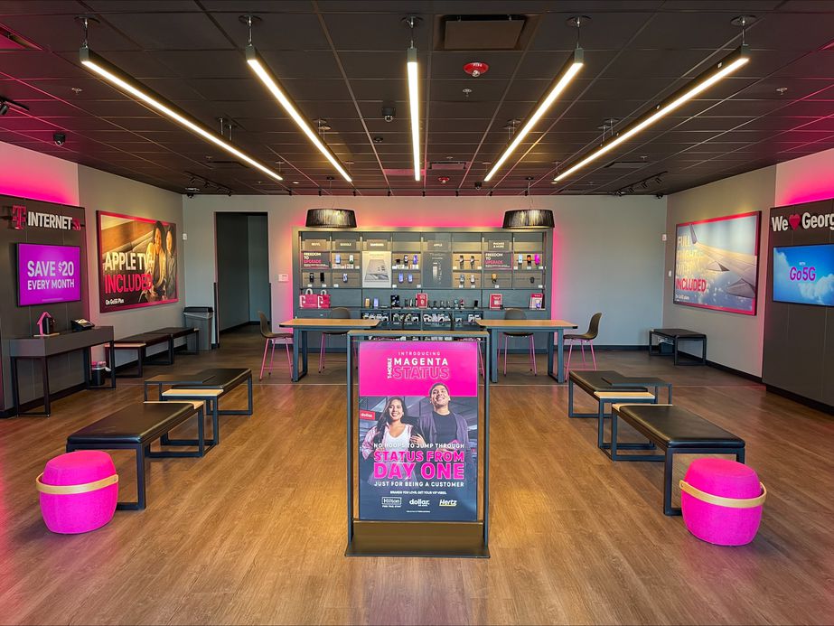Interior photo of T-Mobile Store at Industrial Blvd NE & Hwy 142 N, Covington, GA