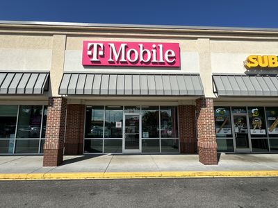 T-Mobile Authorized Retailer