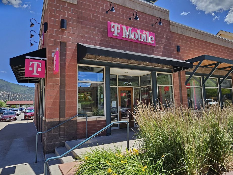 Exterior photo of T-Mobile Store at Market St & Wulfson Rd, Glenwood Springs, CO