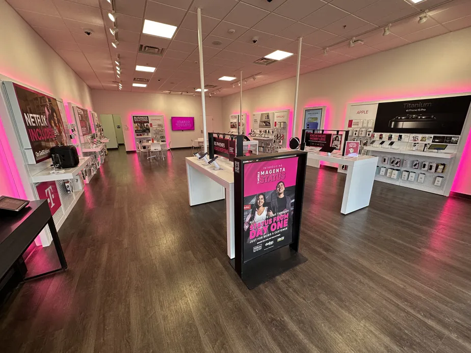  Interior photo of T-Mobile Store at Route 228 & Mars Crider Rd, Cranberry Township, PA 