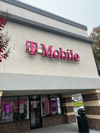  Exterior photo of T-Mobile Store at East Cobb Crossing, Marietta, GA 