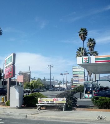 Image gallery for 7-Eleven