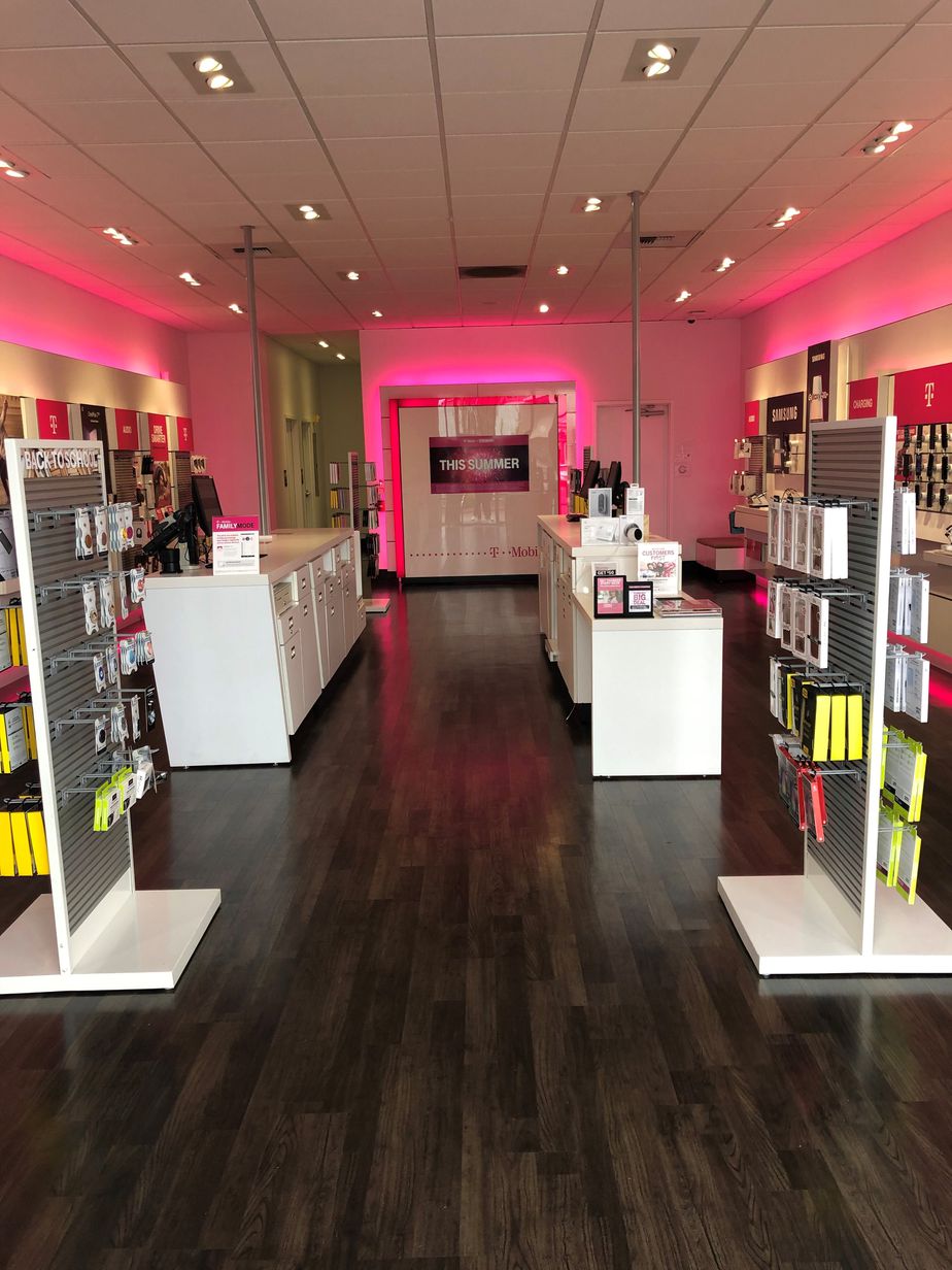 Interior photo of T-Mobile Store at 4th & Union, Renton, WA