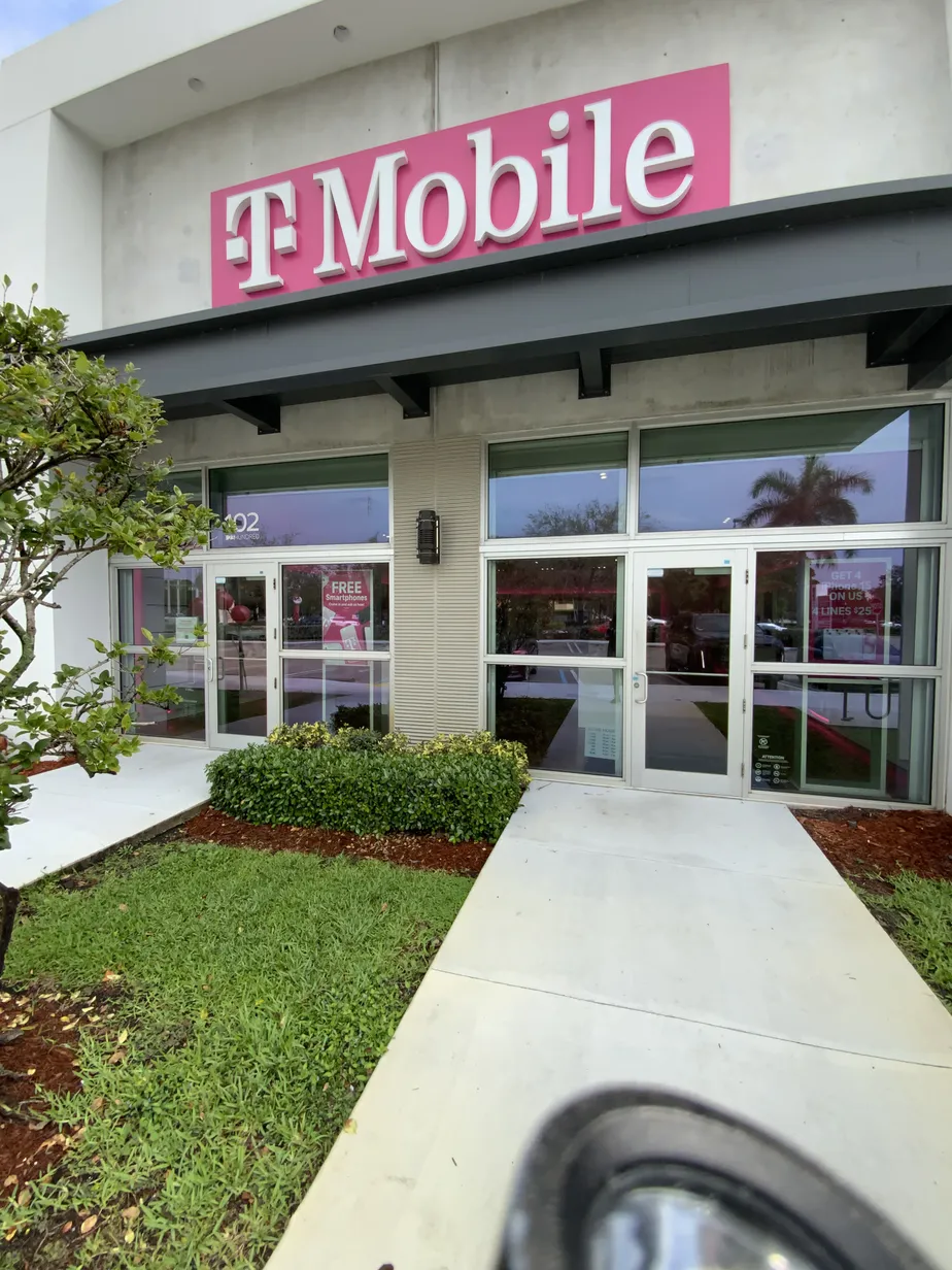  Exterior photo of T-Mobile Store at N Federal & Ne 24th Street, Pompano Beach, FL 
