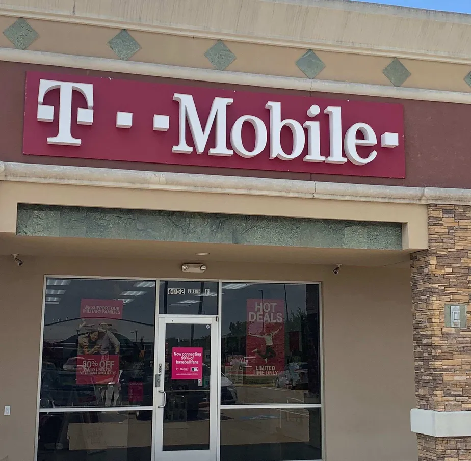 Exterior photo of T-Mobile store at N Fry & W Little York, Katy, TX