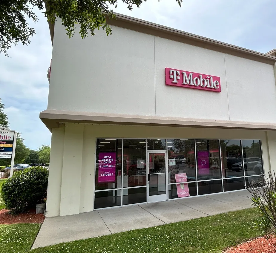  Exterior photo of T-Mobile Store at Saint James Ave & Davenport St, Goose Creek, SC 