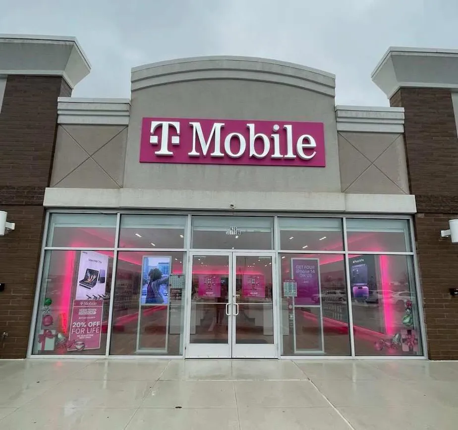 Exterior photo of T-Mobile Store at Butler Crossing & New Castle, Butler, PA