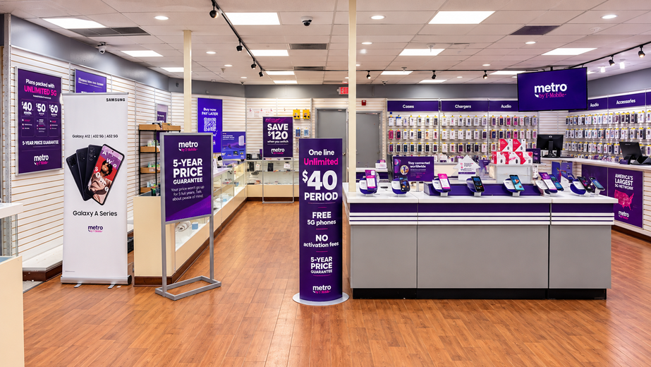 Metro by T-Mobile 17105 Torrence Ave - 17105 Torrence Ave 