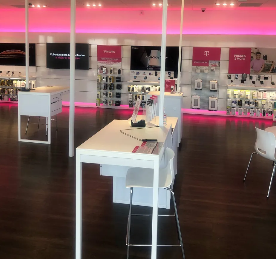 Interior photo of T-Mobile Store at SW 44th & Western, Oklahoma City, OK