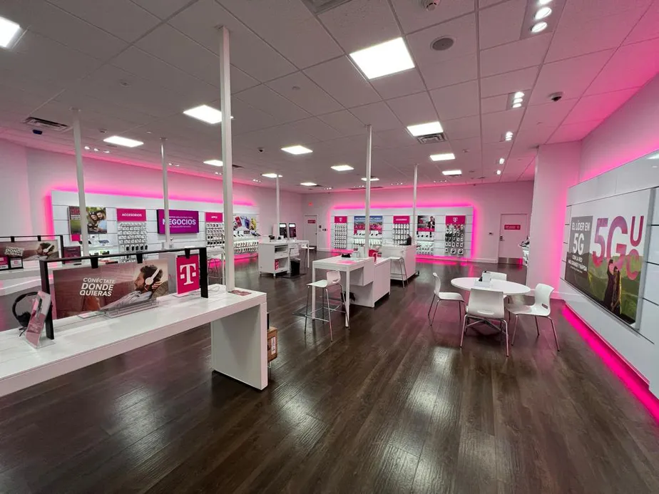 Interior photo of T-Mobile Store at Plaza Centro Mall, Caguas, PR