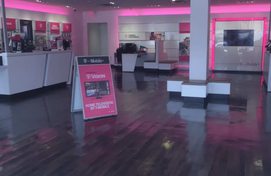 Interior photo of T-Mobile Store at Great Neck & Northern, Great Neck, NY
