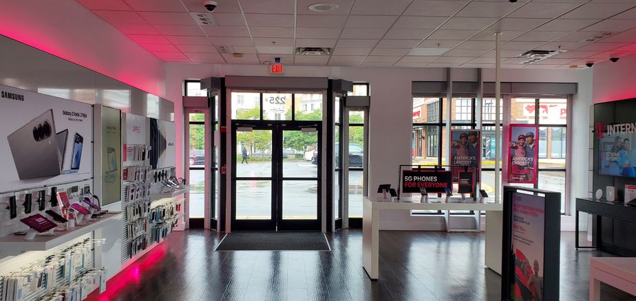 Interior photo of T-Mobile Store at Alewife Brook Parkway Center, Cambridge, MA