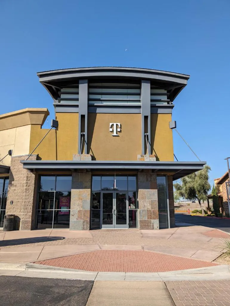 Exterior photo of T-Mobile Store at Happy Valley Towne Center, Phoenix, AZ