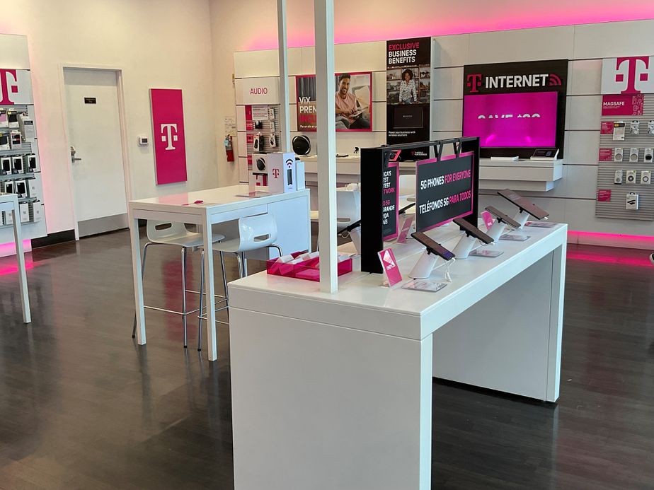 Interior photo of T-Mobile Store at Rivermark Plaza, Santa Clara, CA