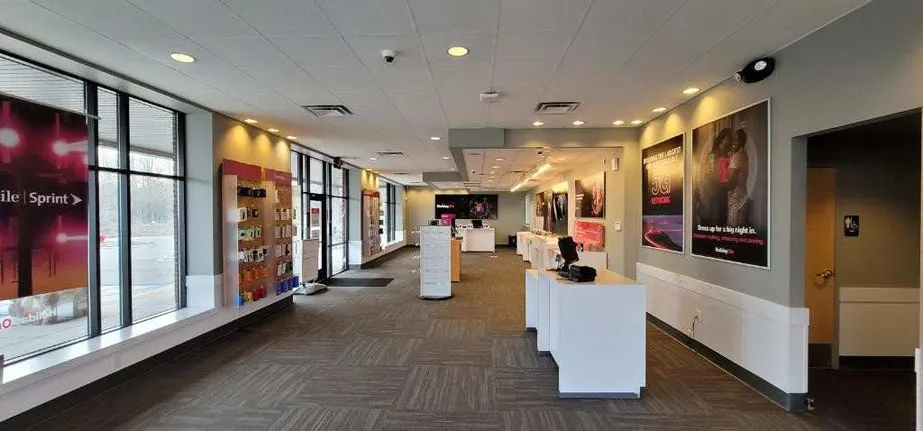 Interior photo of T-Mobile Store at W US Hwy 10 & S Wildwood Run, Ludington, MI