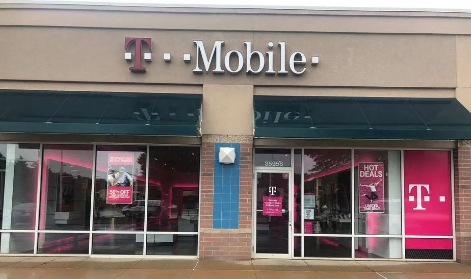 Exterior photo of T-Mobile store at Detroit & Center Rd, Avon, OH