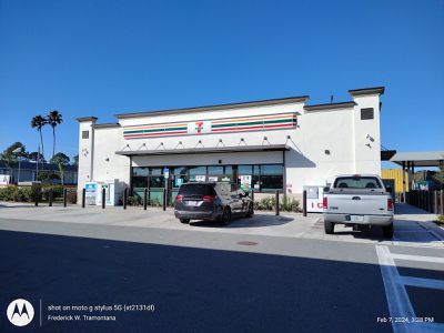 Image gallery for 7-Eleven