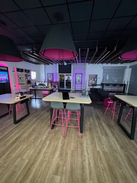 Interior photo of T-Mobile Store at 55th & Kedzie, Chicago, IL 