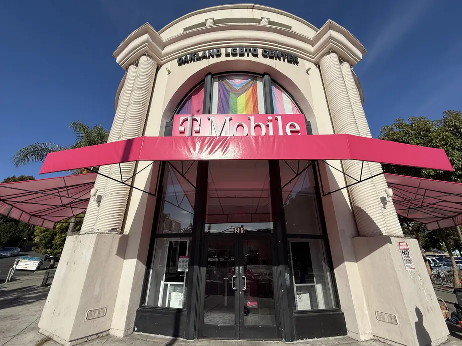  Exterior photo of T-Mobile Store at Lakeshore, Oakland, CA 