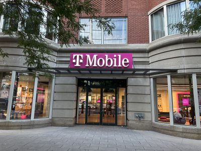 T-Mobile Experience Store