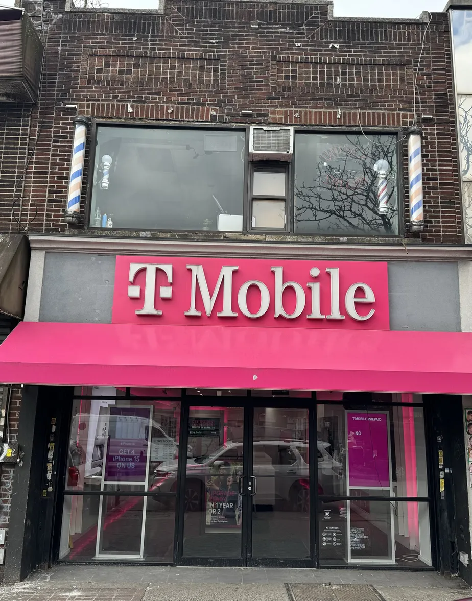  Exterior photo of T-Mobile Store at Junction Blvd & Roosevelt Ave, Corona, NY 