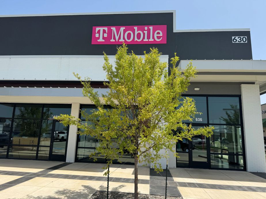Exterior photo of T-Mobile Store at Forney Marketplace, Forney, TX