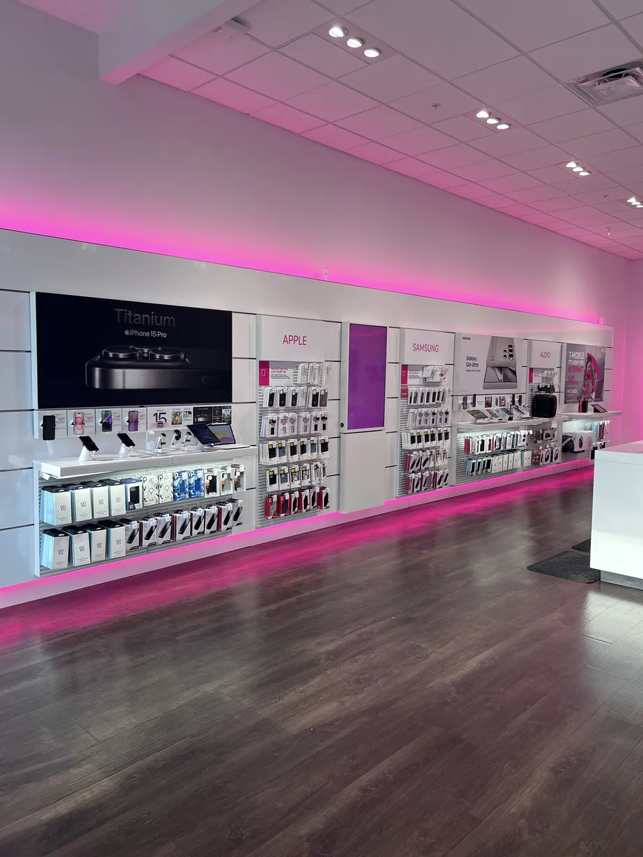  Interior photo of T-Mobile Store at Lake Nona, Orlando, FL 