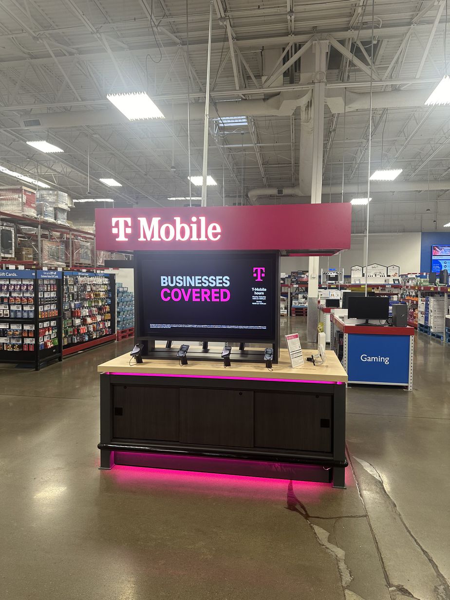 Exterior photo of T-Mobile Store at Sam's Club Newport News VA, Newport News, VA