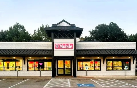 Exterior photo of T-Mobile Store at Addison Rd & Belt Line Rd, Addison, TX