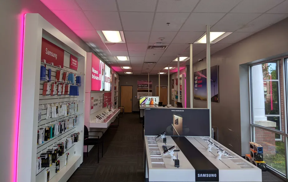  Interior photo of T-Mobile Store at N Main St & Hewes St, Providence, RI 