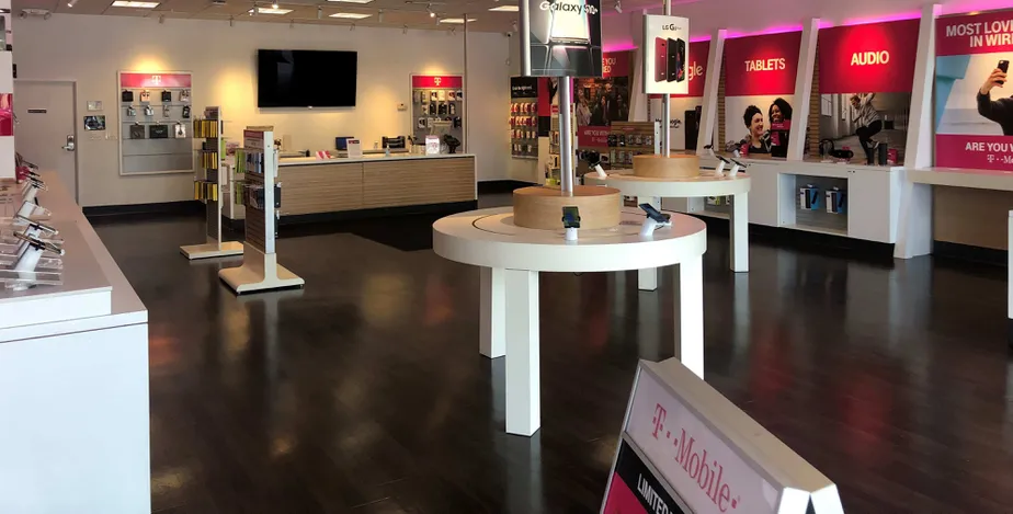 Interior photo of T-Mobile Store at Troy Rd & Goshen Rd, Edwardsville, IL