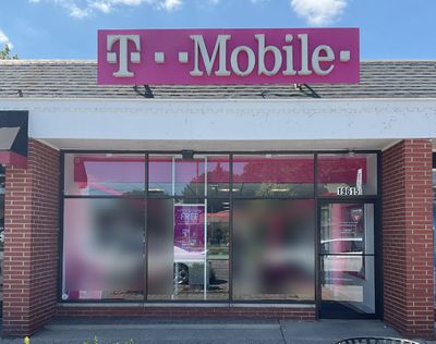 T-Mobile Authorized Retailer