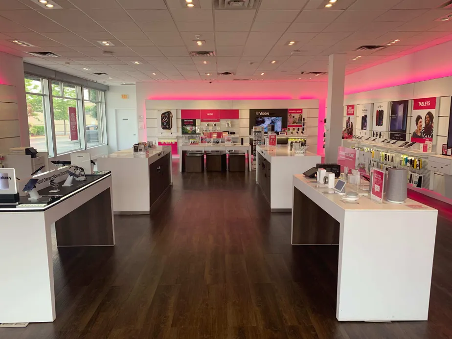 Interior photo of T-Mobile Store at Route 440 & New Hook Rd, Bayonne, NJ