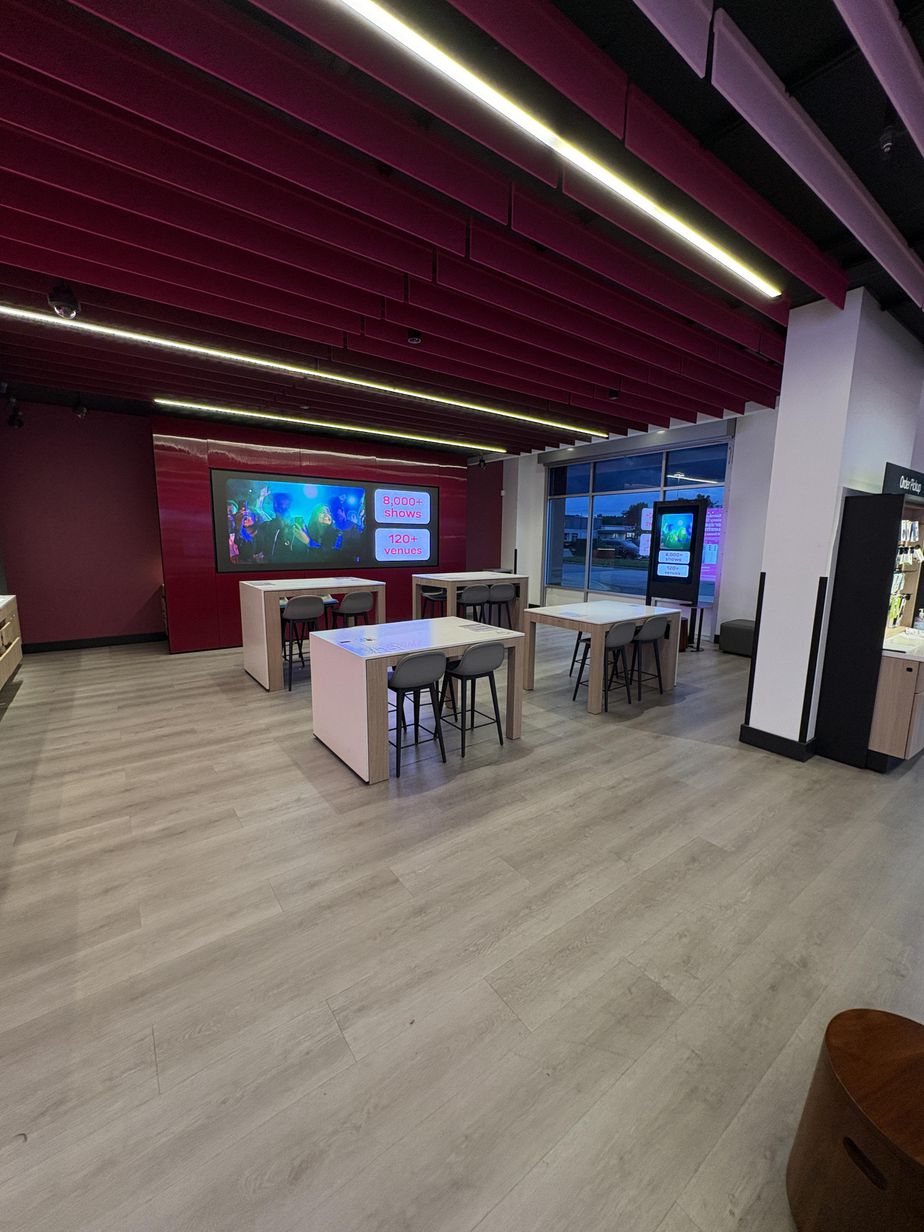 T-Mobile Glen Burnie Ritchie Highway - 6711 Ritchie Hwy 
