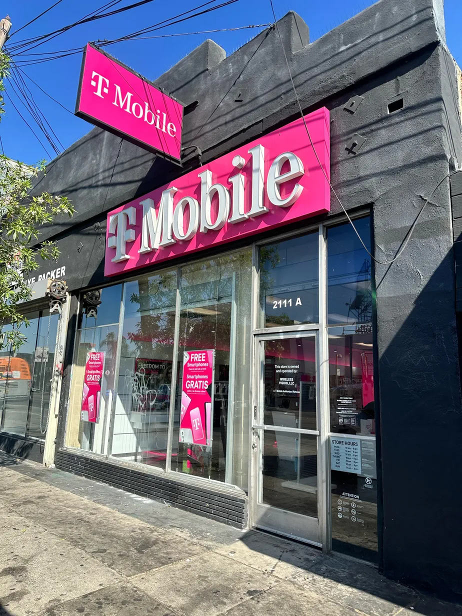  Exterior photo of T-Mobile Store at Sunset & Alvarado, Los Angeles, CA 