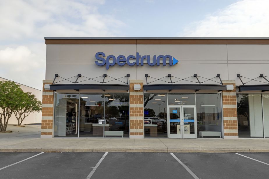 Spectrum - 3151 SE Military Dr 
