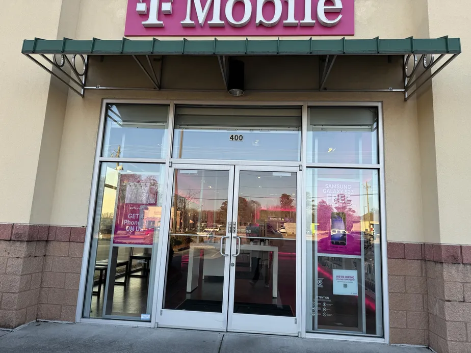  Exterior photo of T-Mobile Store at Hwy 78 & Hwy 20, Loganville, GA 