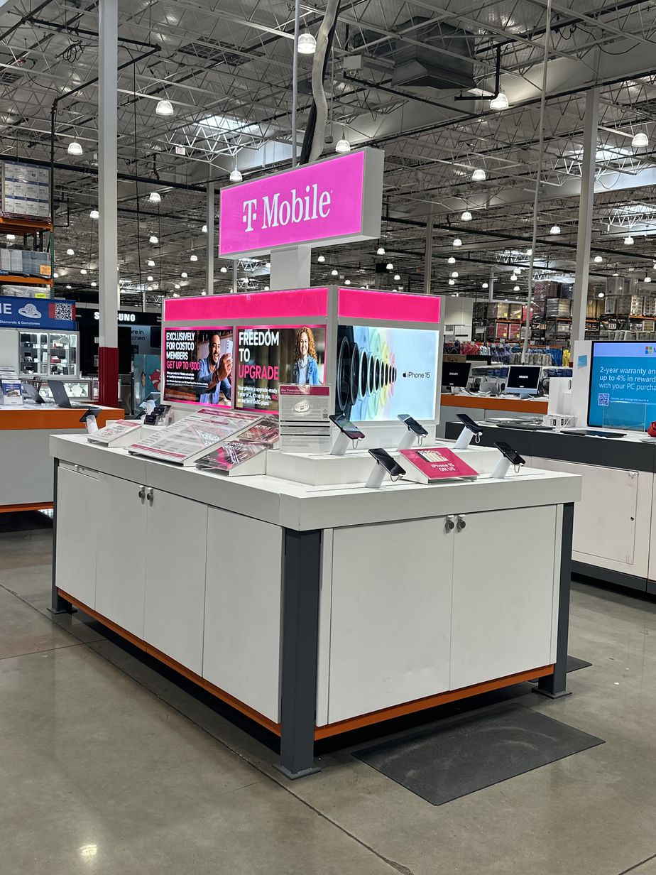 Exterior photo of T-Mobile Store at Costco Gilbert AZ, Gilbert, AZ