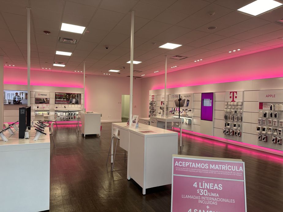 Interior photo of T-Mobile Store at 28th & Cicero, Cicero, IL