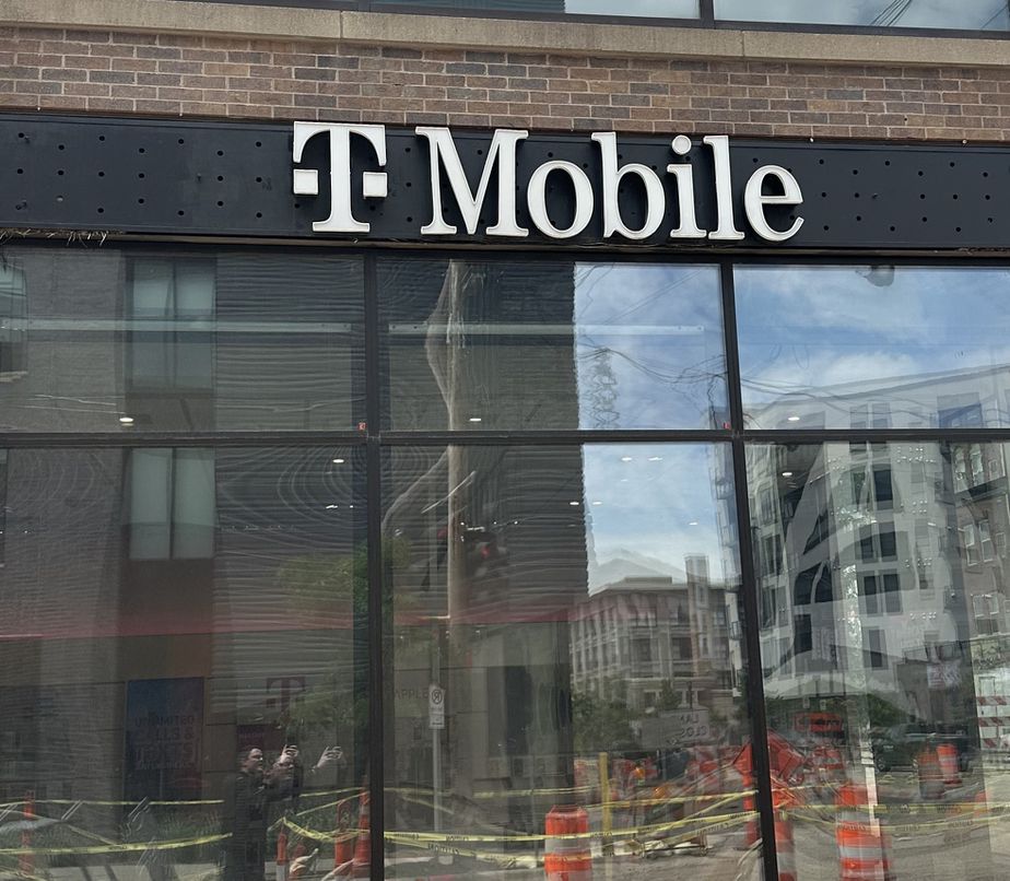 Exterior photo of T-Mobile Store at Uptown Row, Minneapolis, MN