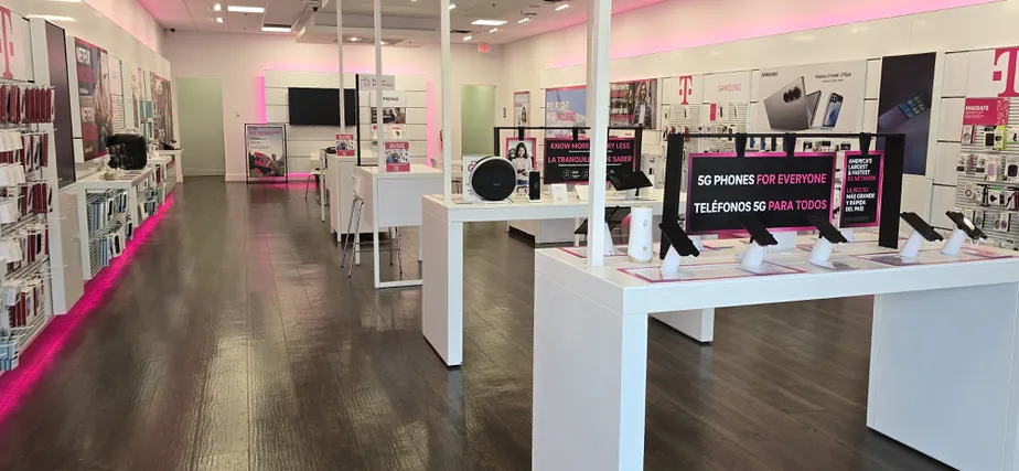  Interior photo of T-Mobile Store at Whittier & Painter, Whittier, CA 