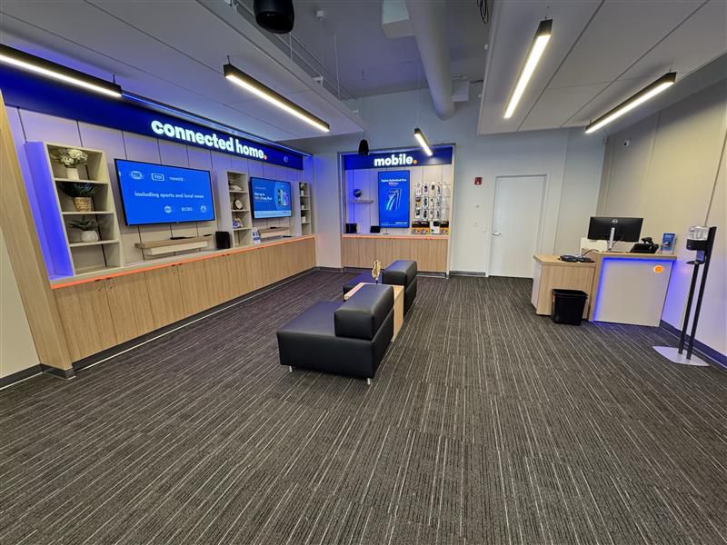 Paterson - Main St 8627 Inside Store 4.jpg