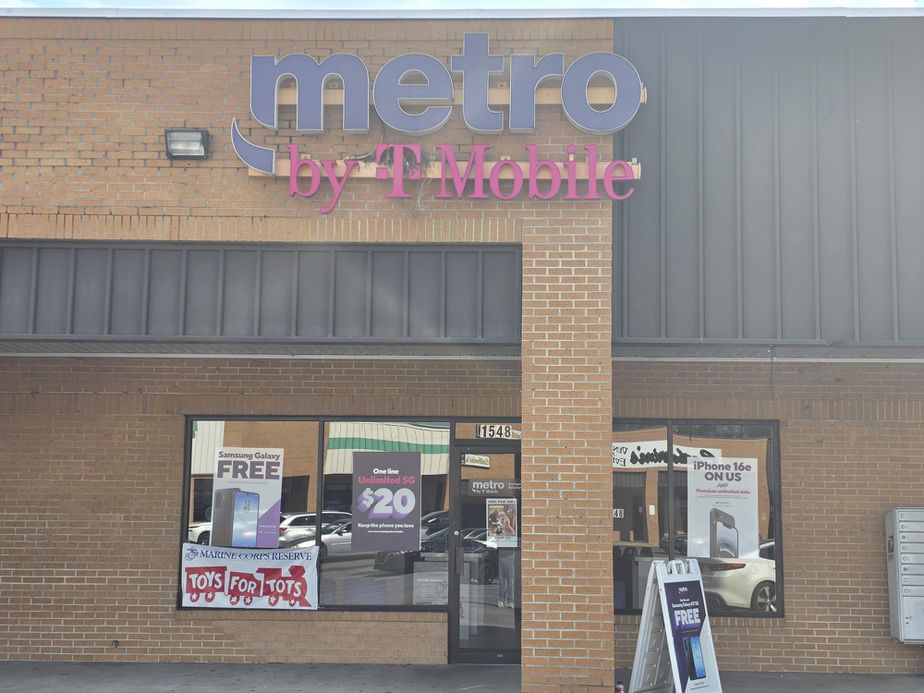 Metro by T-Mobile 1548 Rocky Creek Rd - 1548 Rocky Creek Rd 