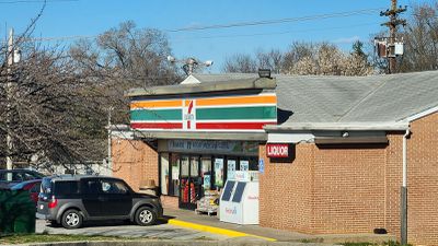Image gallery for 7-Eleven