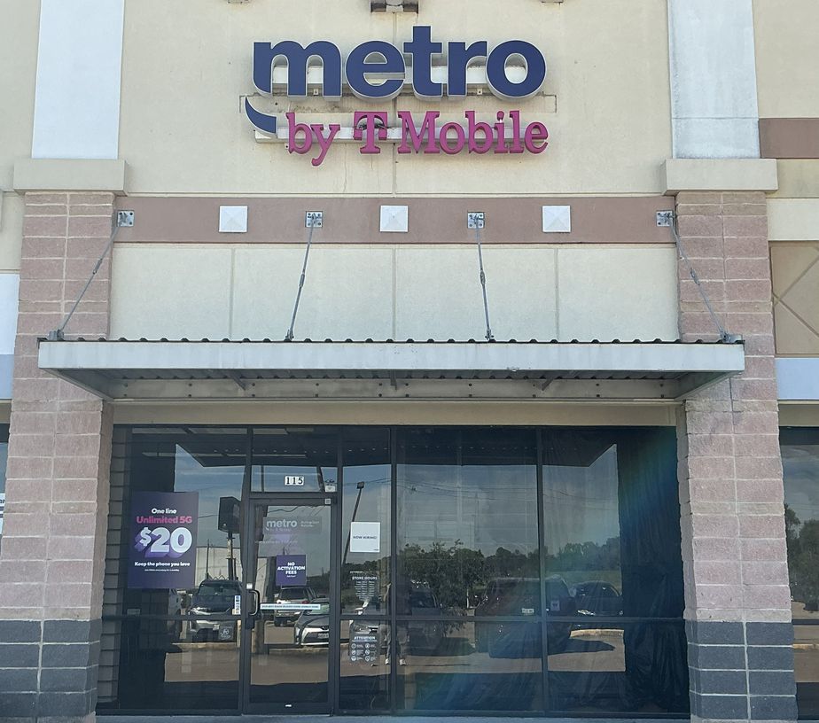 Metro by T-Mobile 12709 beechnut street, - 12709 beechnut street, 