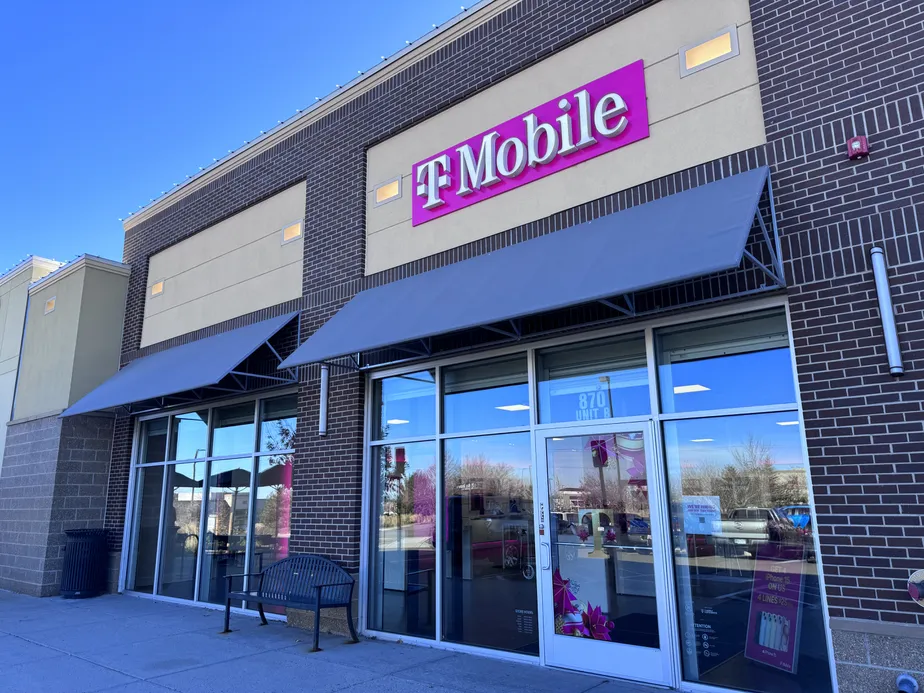 Exterior photo of T-Mobile Store at Highlands Ranch Town Center, Highlands Ranch, CO