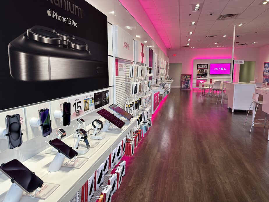 Interior photo of T-Mobile Store at White Oak Village, Richmond, VA