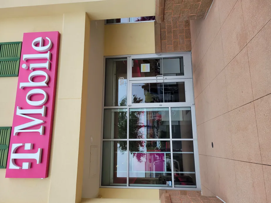 Exterior photo of T-Mobile Store at RiverCity, Jacksonville, FL