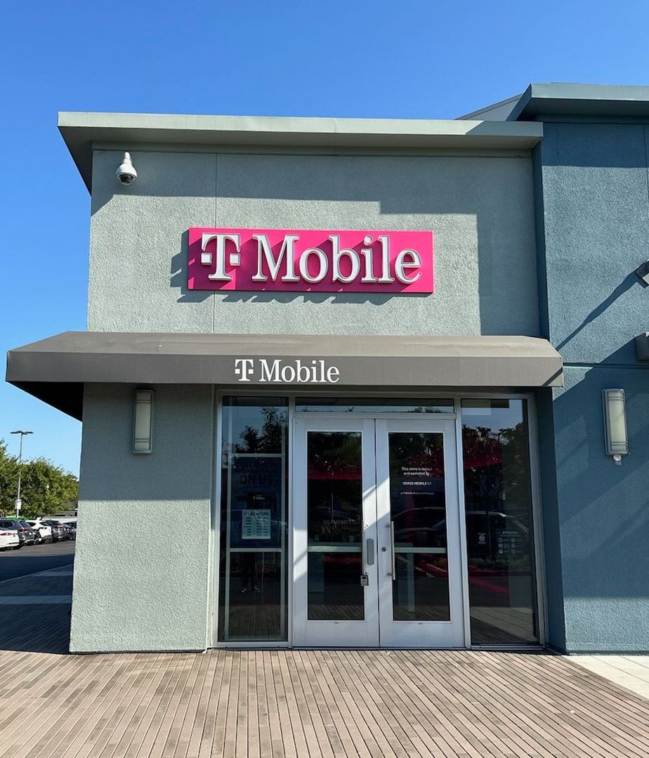 Exterior photo of T-Mobile Store at La Jolla Village Square, La Jolla, CA