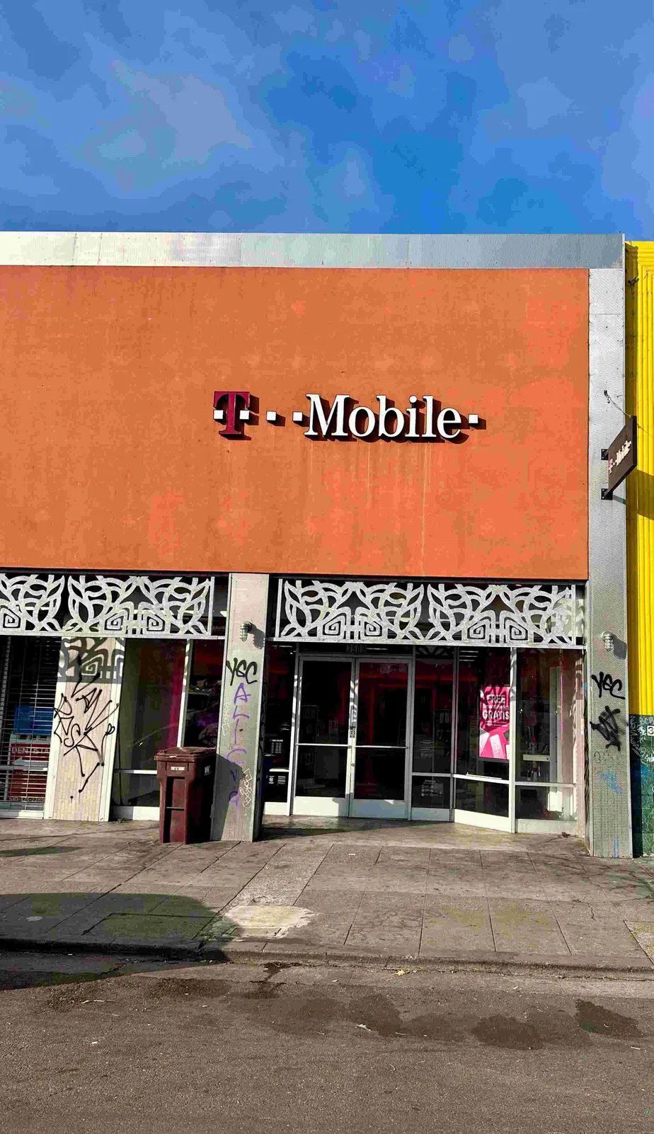  Exterior photo of T-Mobile Store at International & 36th, Oakland, CA 